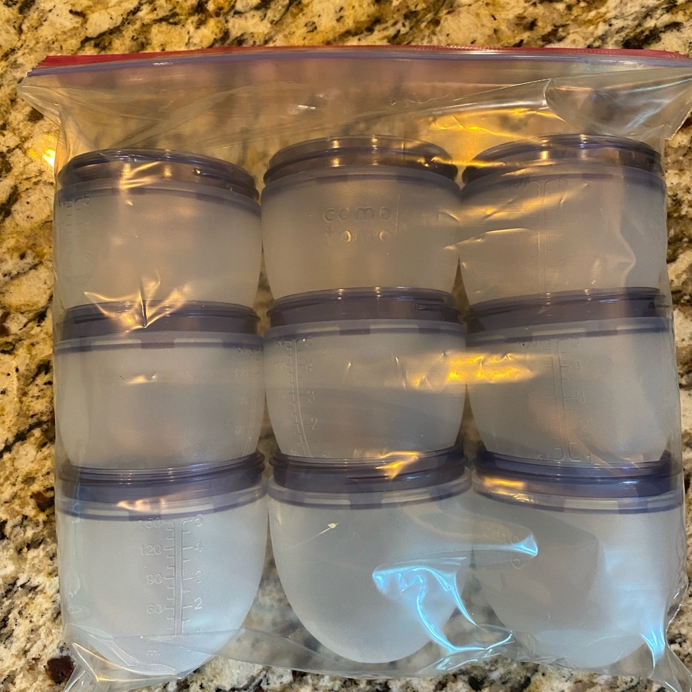 10 Comotomo Bottle Bases